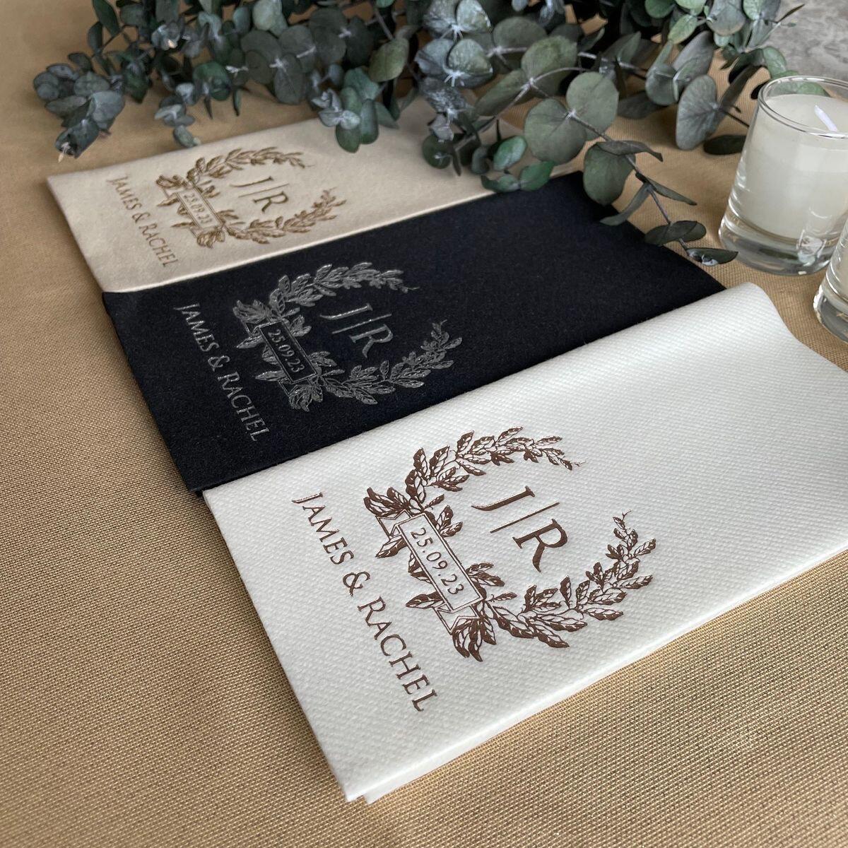Napkin Airlaid Berwarna Premium dengan Poket untuk Barang Perak Napkin Airlaid Berwarna Premium dengan Poket untuk Barang Perak