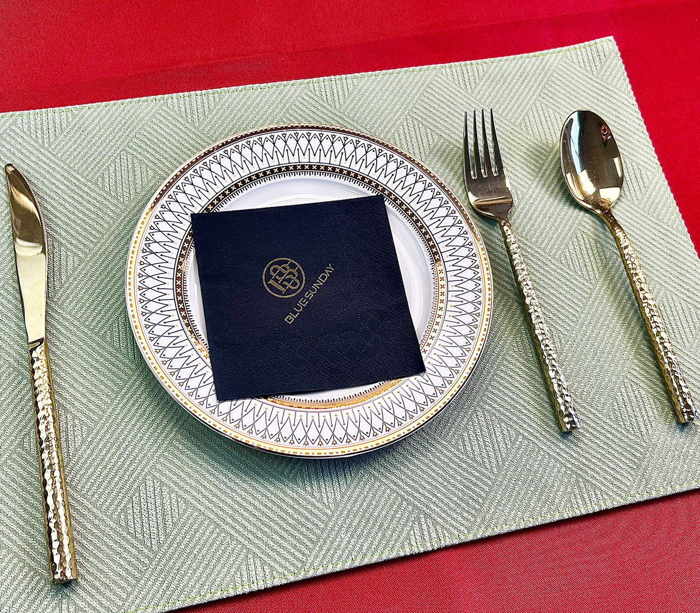 Napkin Hitam berkualiti tinggi dengan Hot Stamping untuk bar, restoran